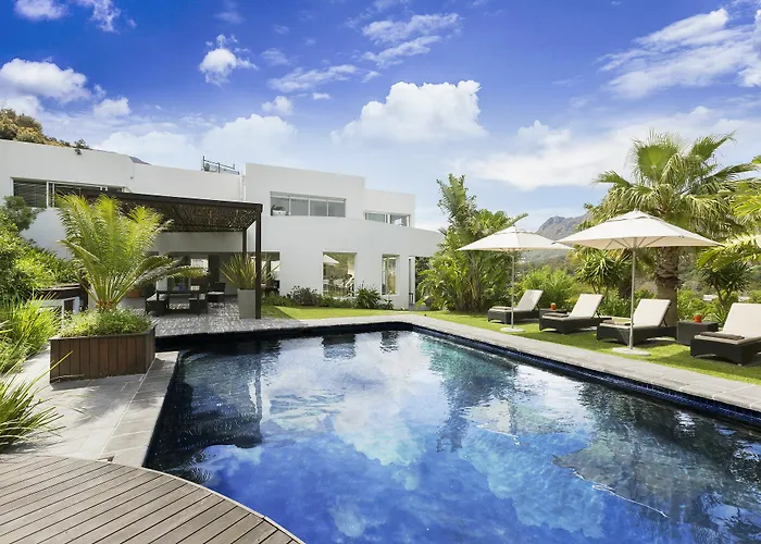 Cube Guest House
